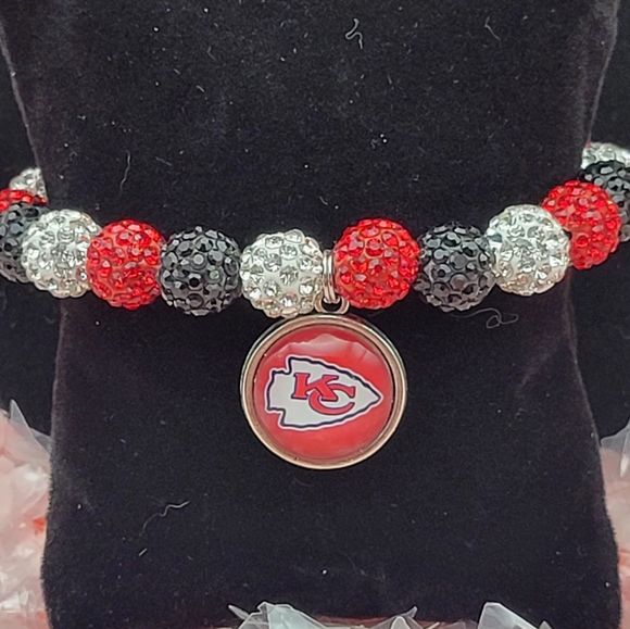 🏈BEAUTIFUL🏈 KANSAS CITY CHIEFS JEWELRY SET #2 - Picture 6 of 6